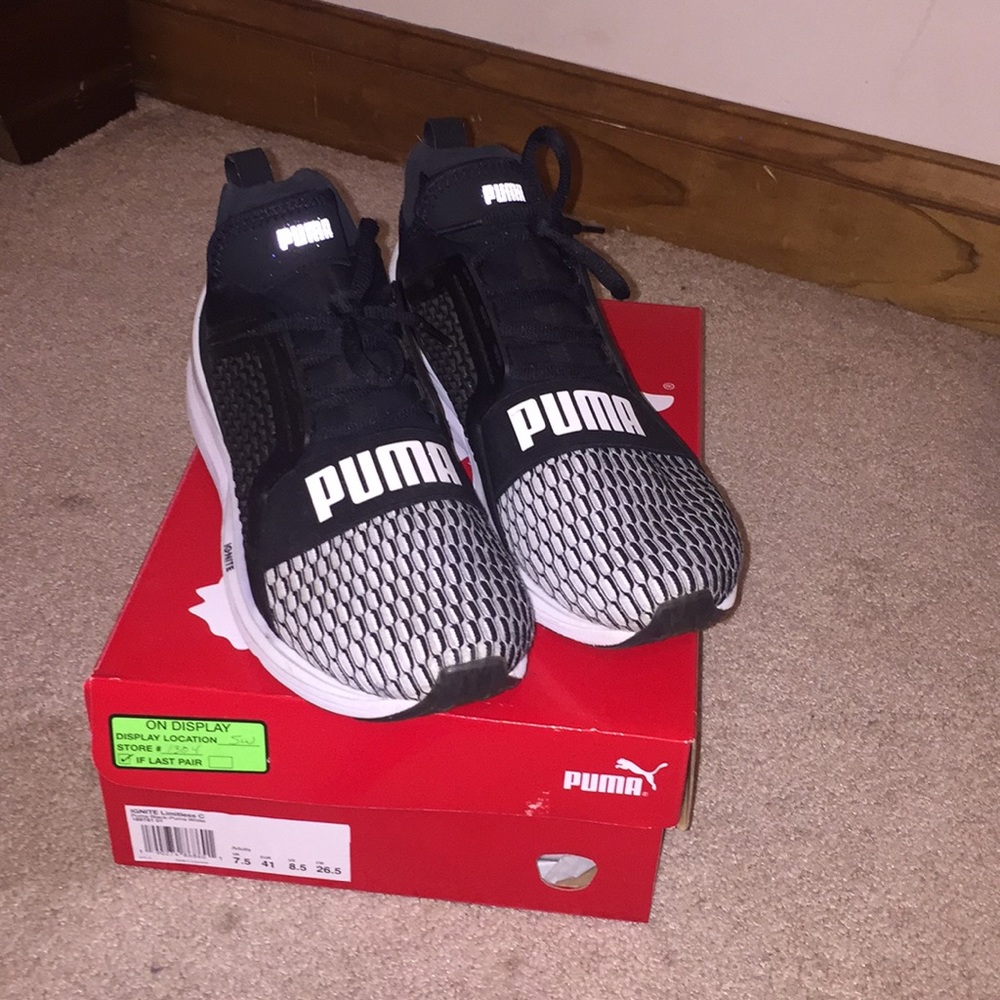 Puma Ignite Limitless C, (Black and White)